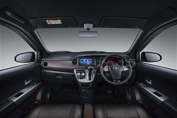 Interior Toyota Calya